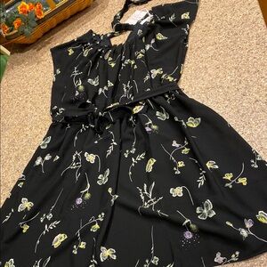 NWT LC Lauren Conrad Dress Floral Butterfly Pleat Neck XL With Minor FLAWS